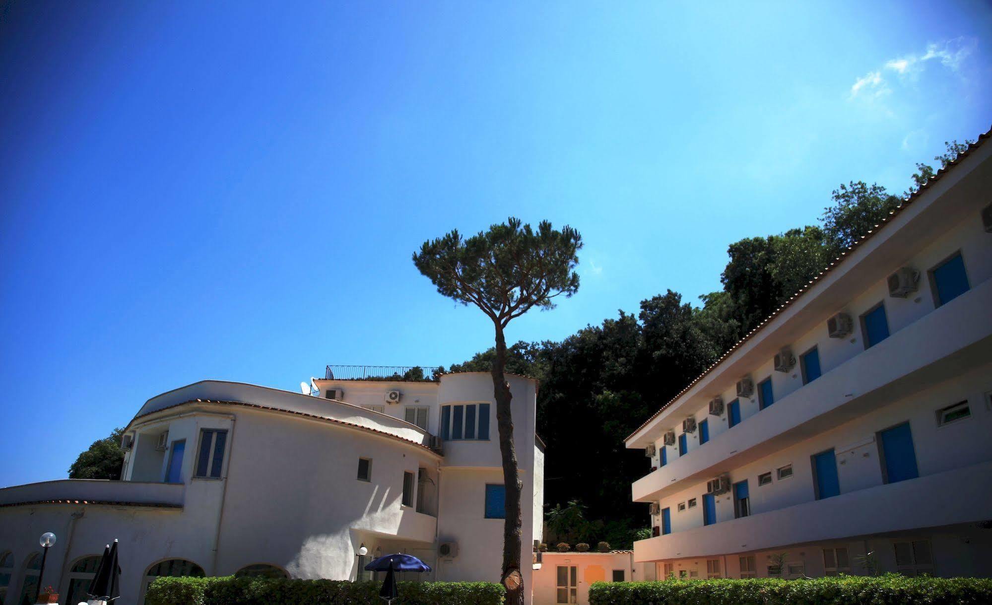 Bristol Hotel Lacco Ameno  Eksteriør bilde